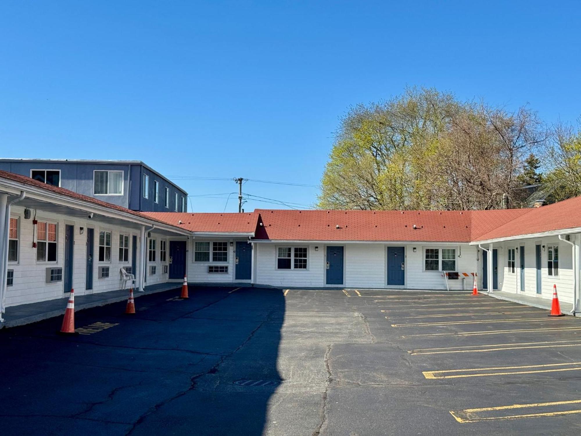 Chisholm'S Motor Inn Соґас Екстер'єр фото