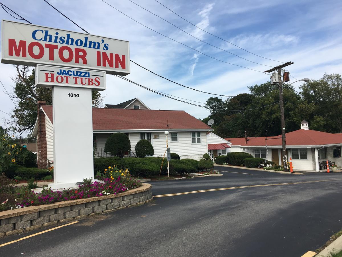 Chisholm'S Motor Inn Соґас Екстер'єр фото